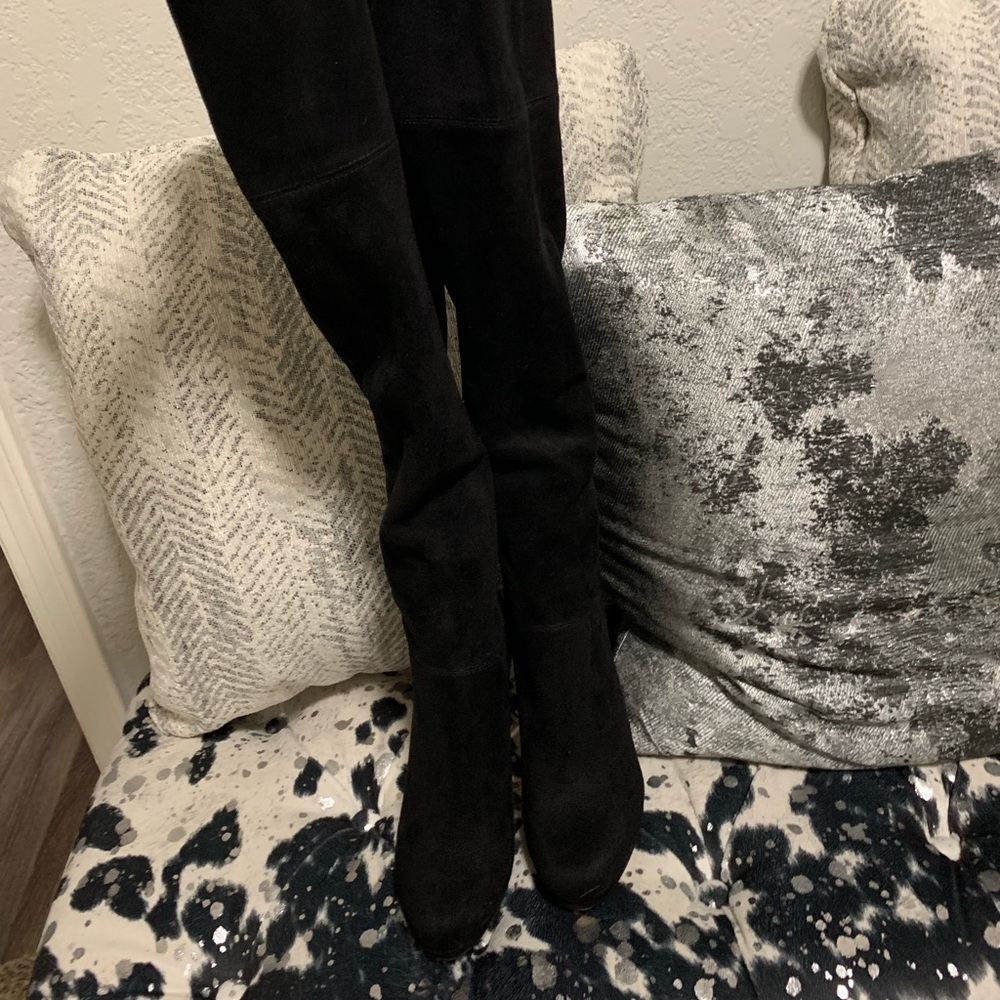 Calvin Klein Thigh High Boots SZ: 6